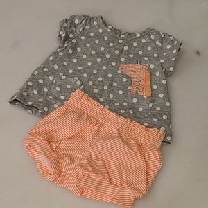 Matching giraffe outfit